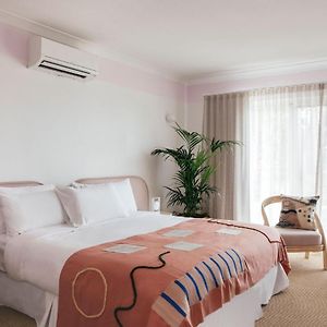 King Room Garden Level